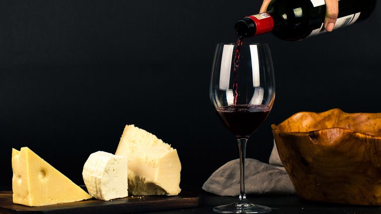 Greek Cheese and Wine Tasting in Thessaloniki