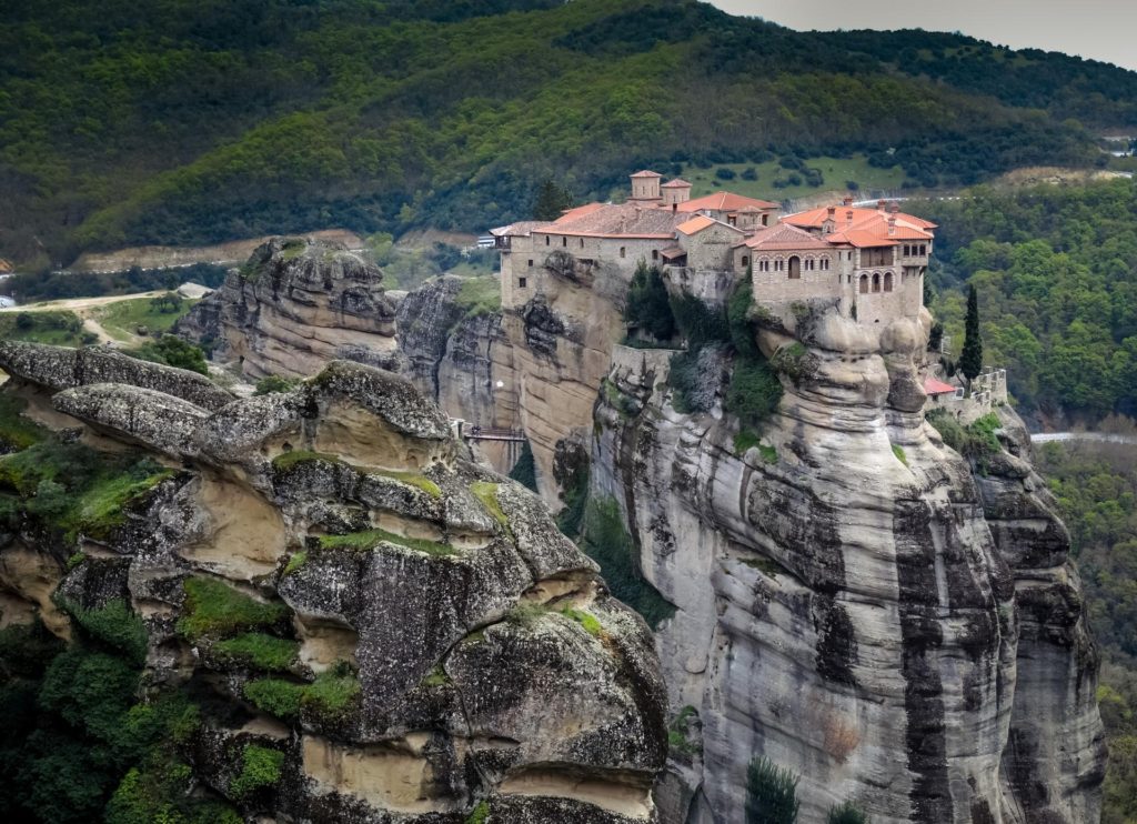 Meteora Day Trip from Thessaloniki by Train