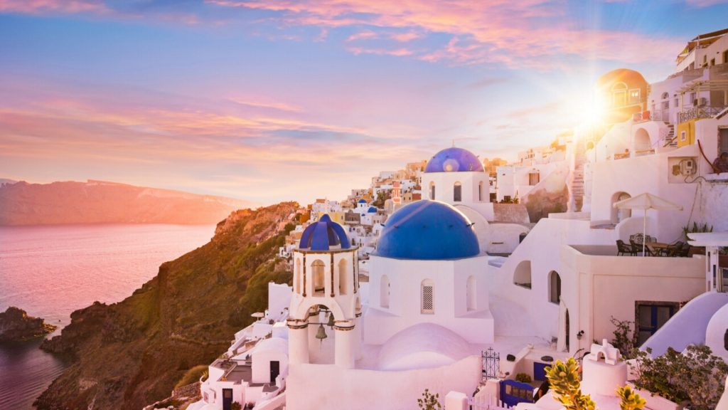 3 days Santorini itinerary