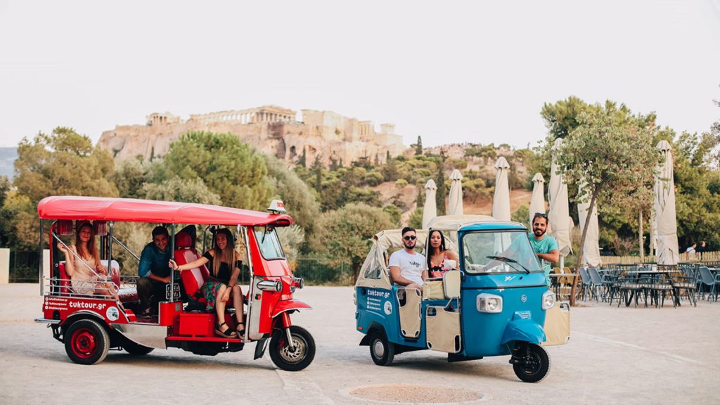 Sightseeing Tour of Historical Athens on Tuk Tuk