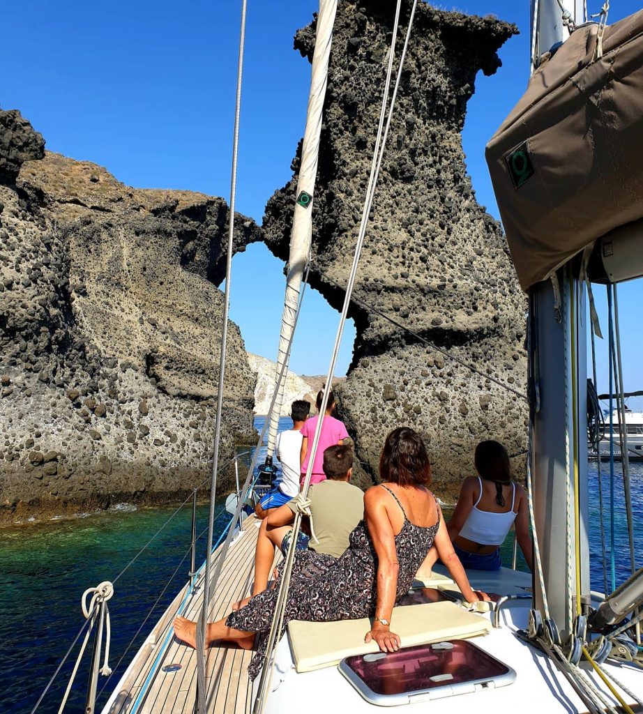 Small-Group Santorini Sailing Tour on a Luxury Yacht