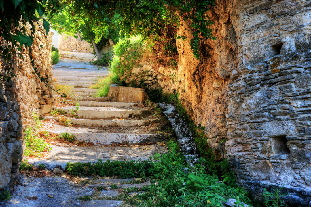 Naxos hiking tour through rural villages in Greece